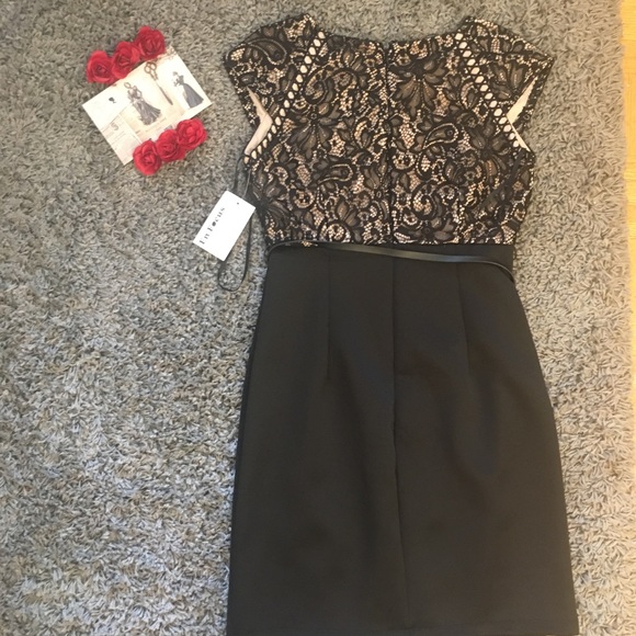 NWT Black Lace dress with nude lining - Picture 2 of 7